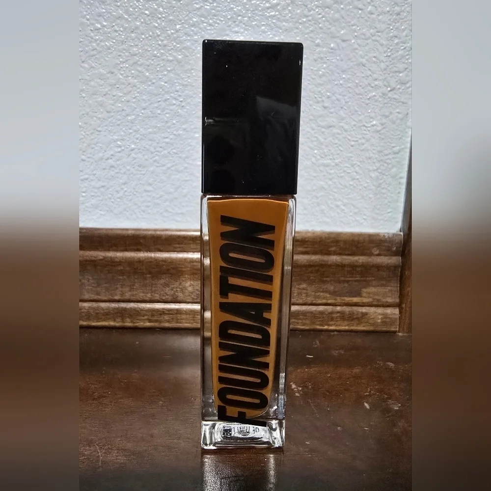 Anastasia Beverly Hills Luminous Foundation Color: 550W NWOB